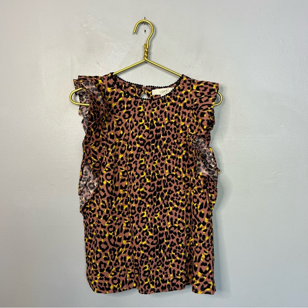 NWT Loft Print Cutout Back Ruffle Shell Pink Leopard Size Small - Picture 4 of 8